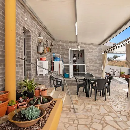 Casa Dos Jotas * Martinlongo