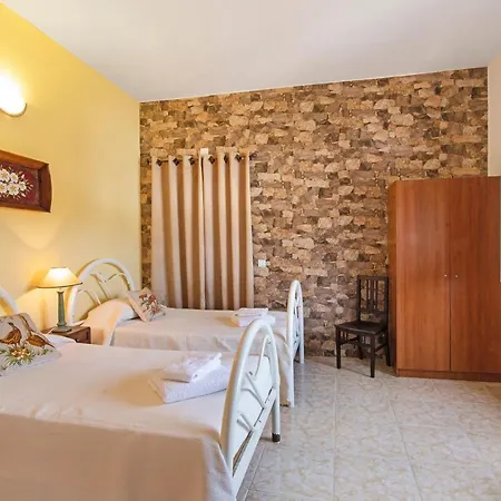 Casa Dos Jotas * Martinlongo