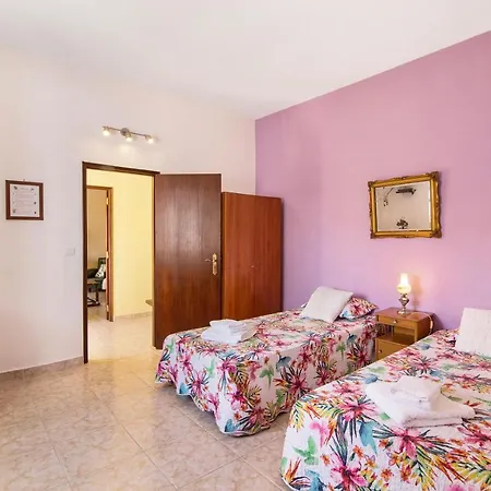 Casa Dos Jotas * Martinlongo