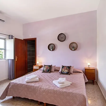 Casa Dos Jotas Martinlongo